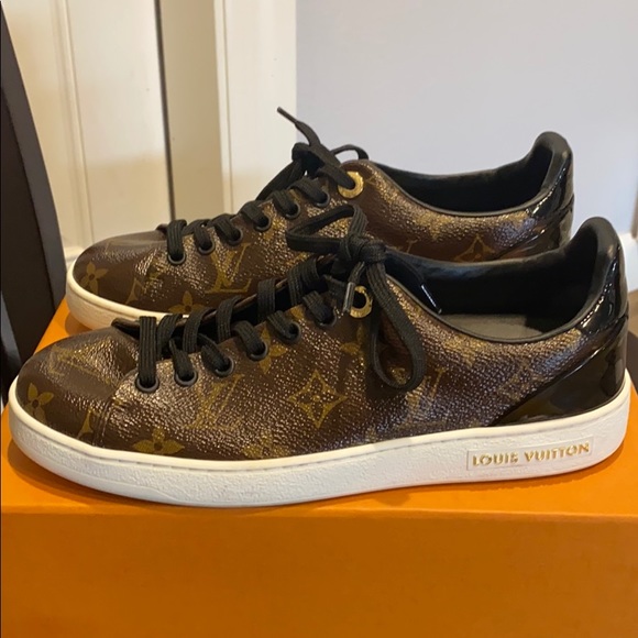 COPY - Louis Vuitton Frontrow Sneaker - Picture 3 of 3